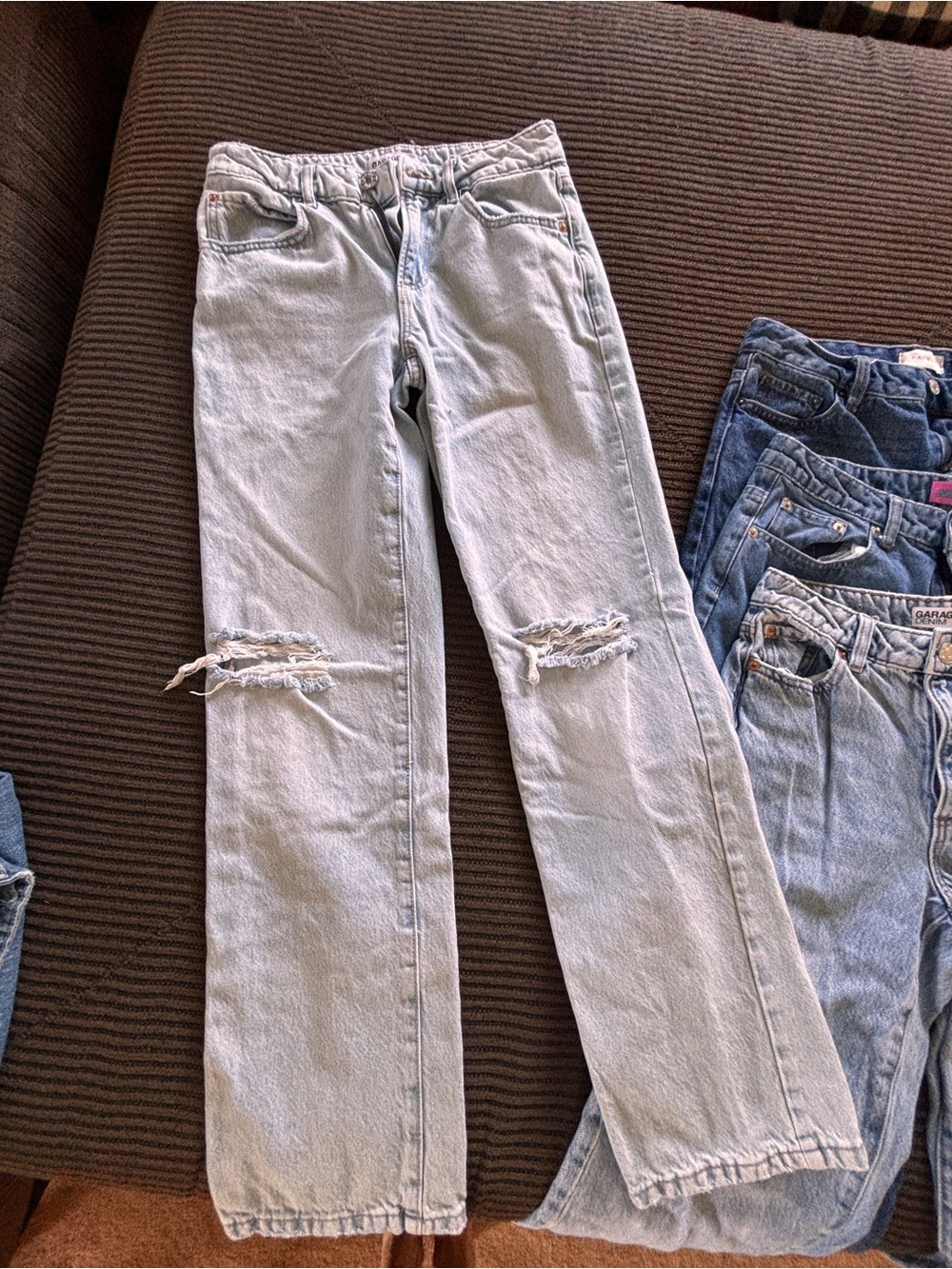 Tilly’s jeans for teen girls
Garage, Edikted, Pacsun
